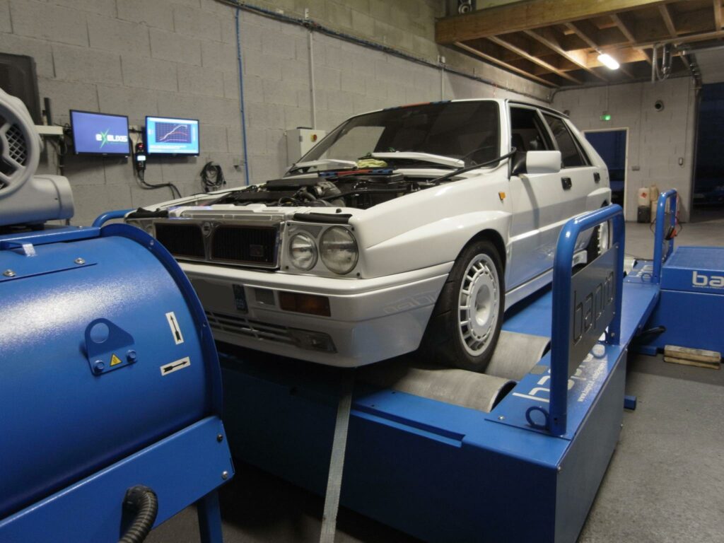 Lancia Integrale 16v HF