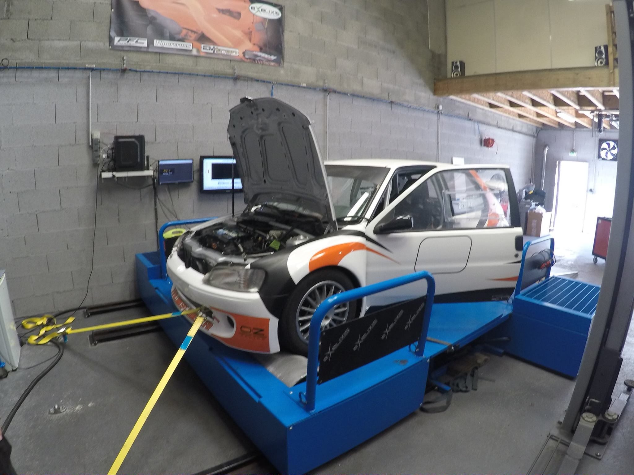 Peugeot 106 F2000
